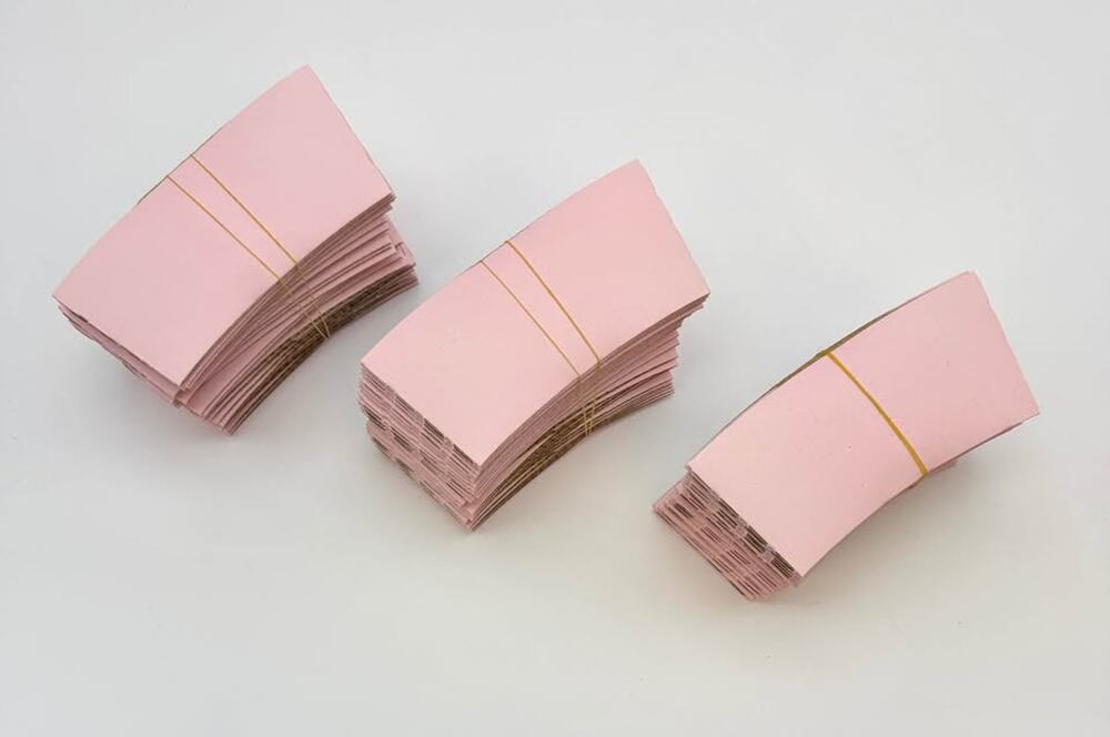 75-count Pink cardboard disposable coffee cup sleeves